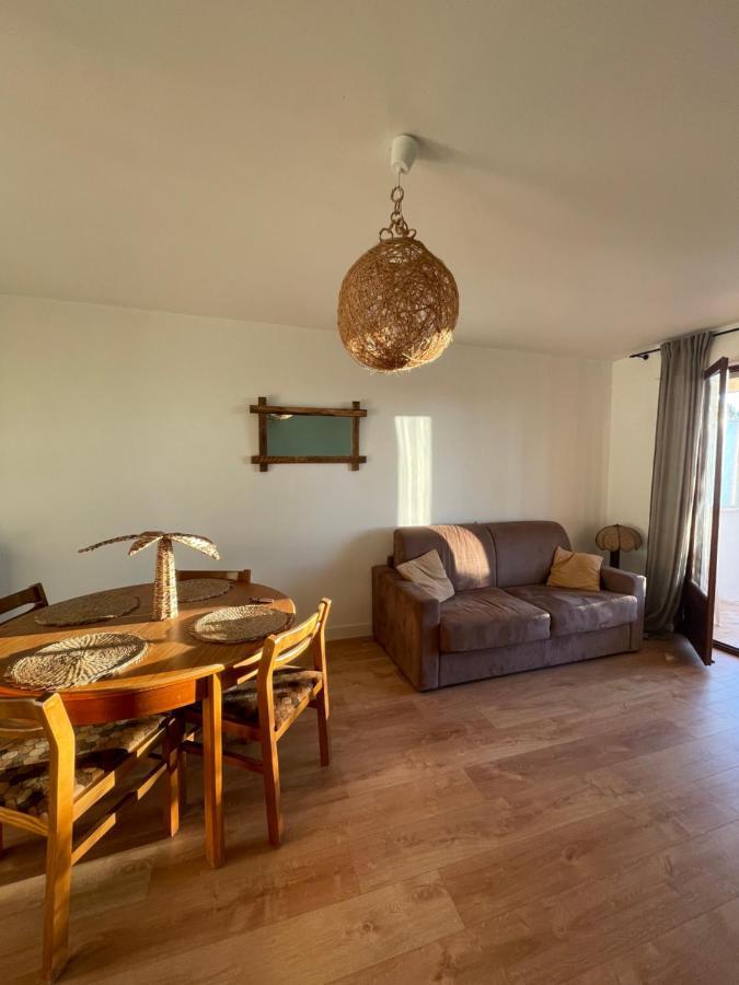 "Les Palmiers" Studio Spacieux Vue Mer Terrasse & Parking Saint-Cyr-sur-Mer Exterior photo